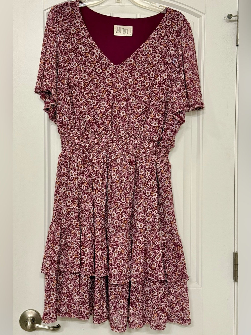 Brunch-Ready Floral V-Neck Dress in Burgundy by Just Found